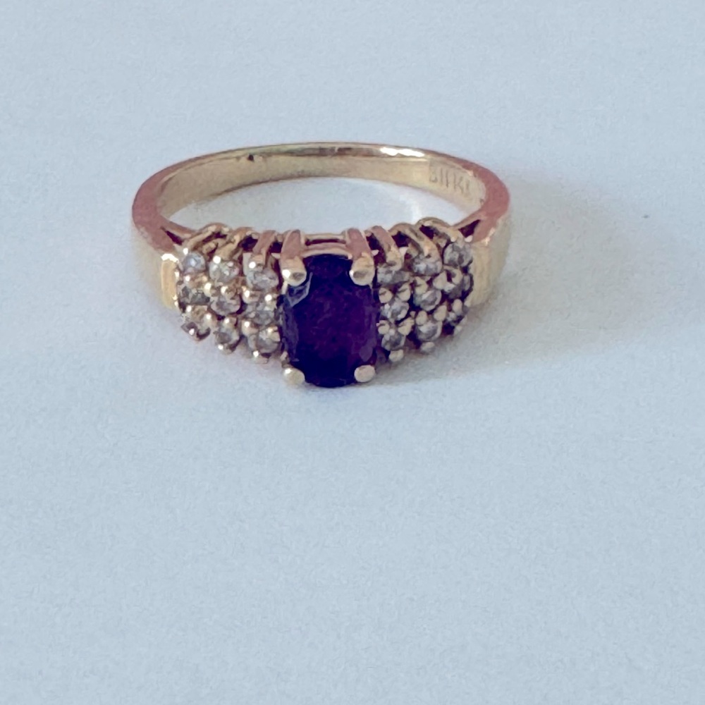 Amethyst and Diamond BH 14k gold ring